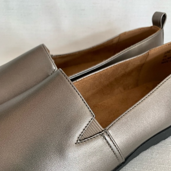 New Comfortview June Gunmetal Faux Leather Slip On Loafer Flats Woman’s 7W - Picture 10 of 13